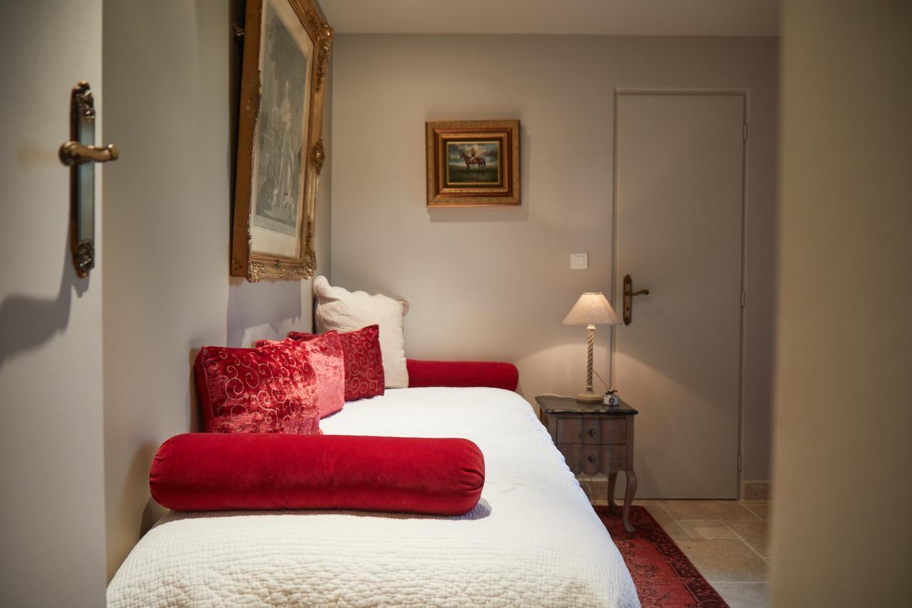 Le Pre De L'Aube Bed & Breakfast Montjoyer Exterior photo